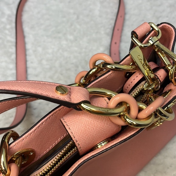 Pink Michael Kors bag - Picture 7 of 14
